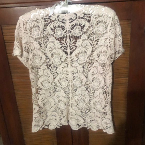 Lacey embroidered top. Can be dressy or casual with jeans., - Picture 2 of 3